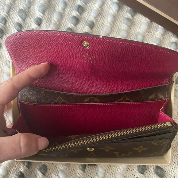 Louis Vuitton long wallet Victorine Fuchsia - Picture 2 of 7